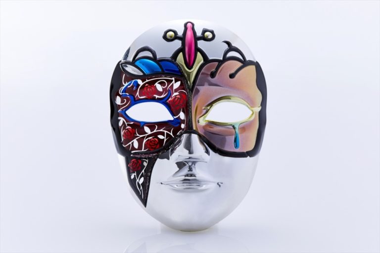 Aluminum deposition + coloring + laser exfoliation