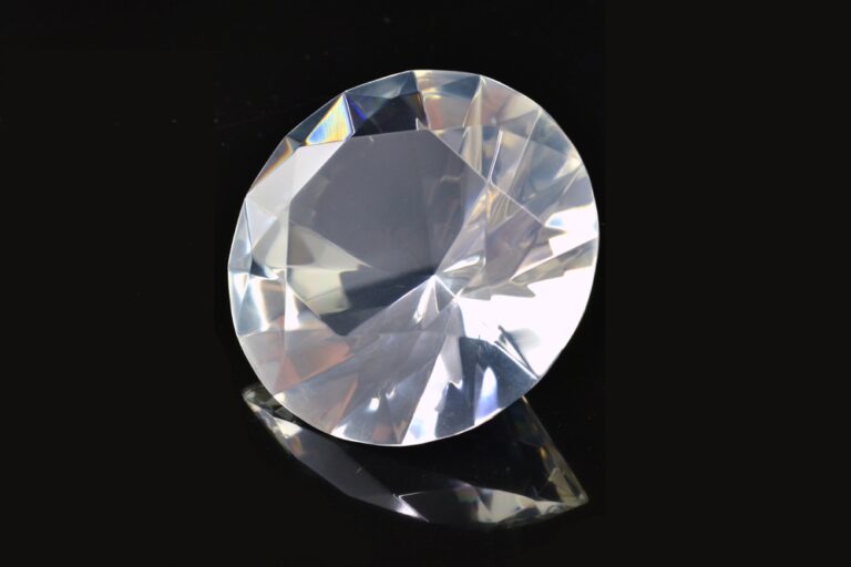 Acrylic brilliant cut without polishing