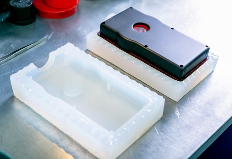 vacuum casting